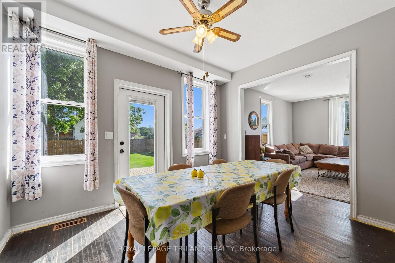 15 Dundas Street Property Photo 21