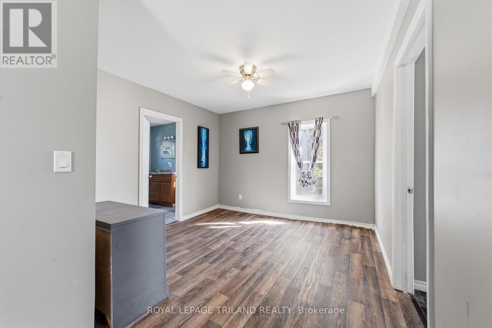 15 Dundas Street Property Photo 32