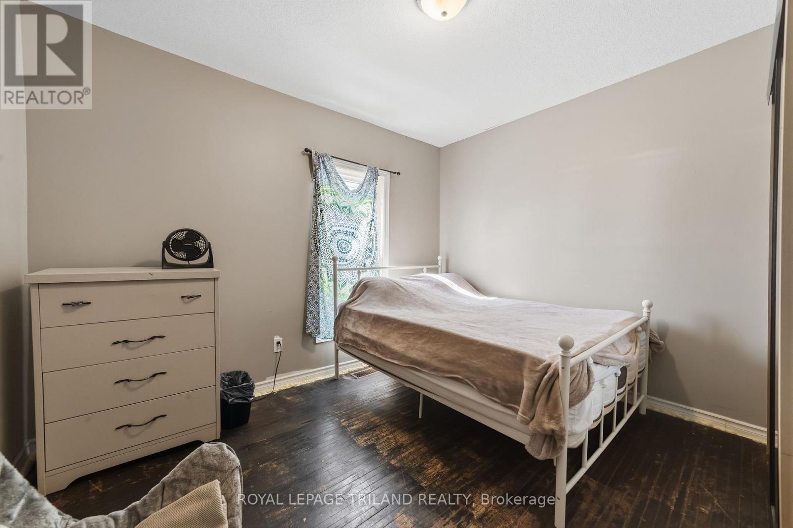 15 Dundas Street Property Photo 34
