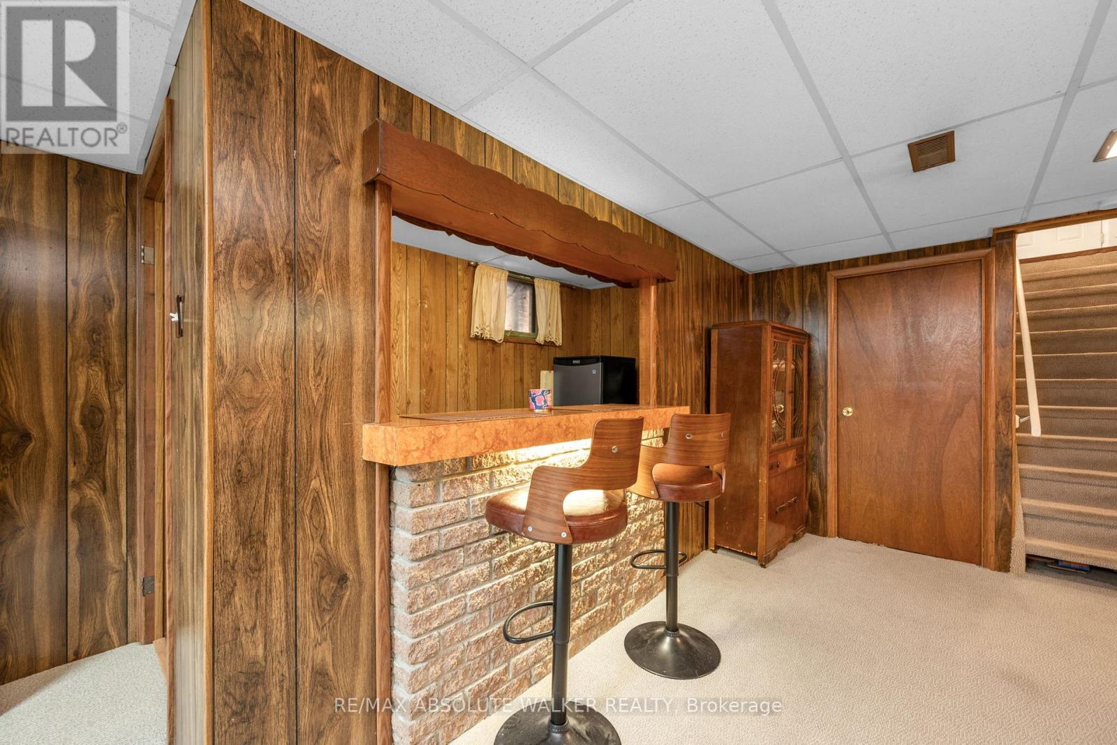337 Roxdale Avenue Property Photo 4