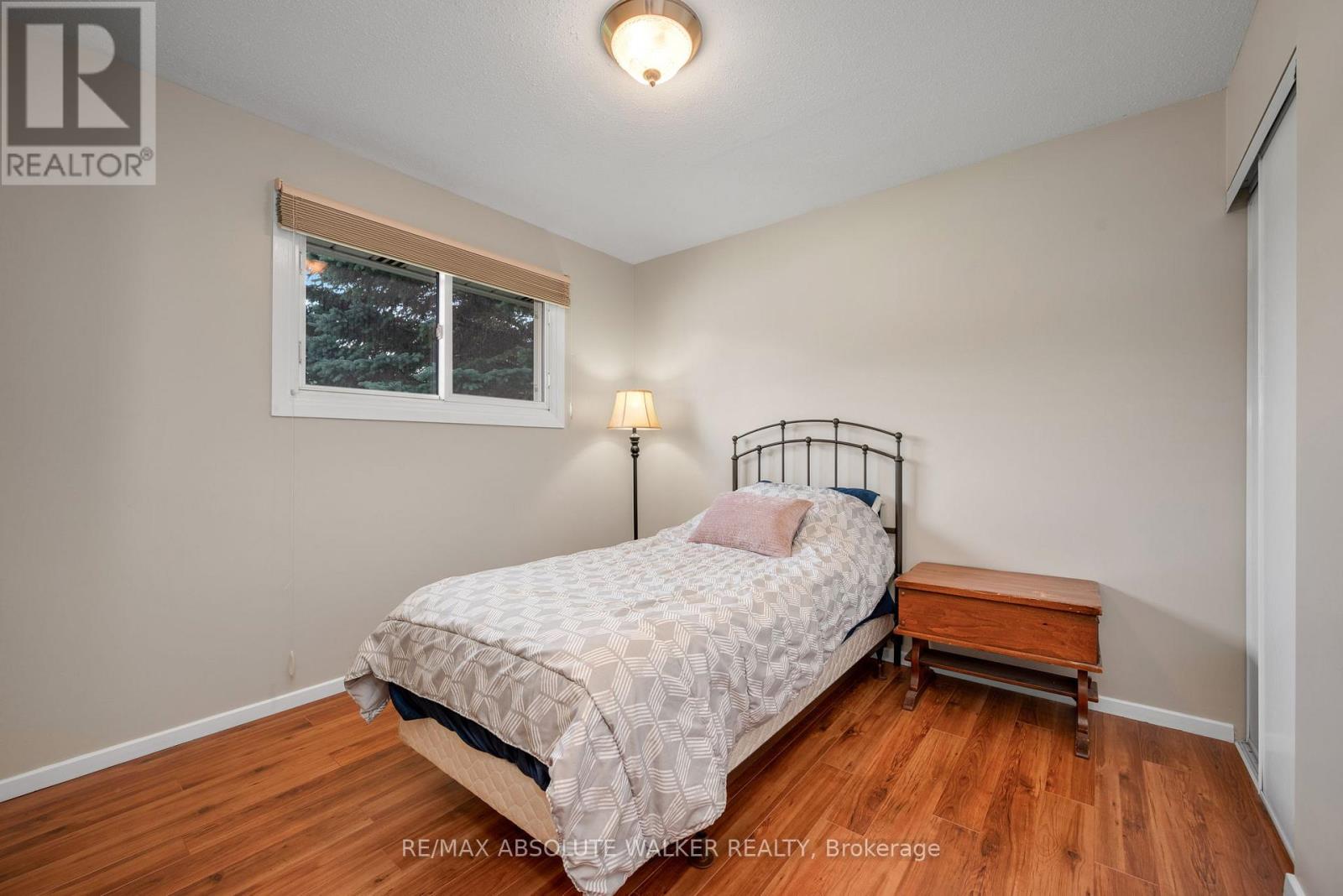 337 Roxdale Avenue Property Photo 27