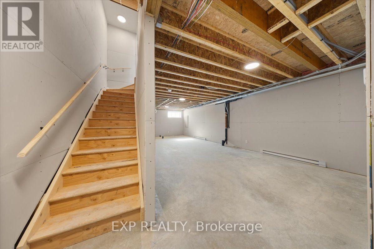 71 Carpe Street Property Photo 25