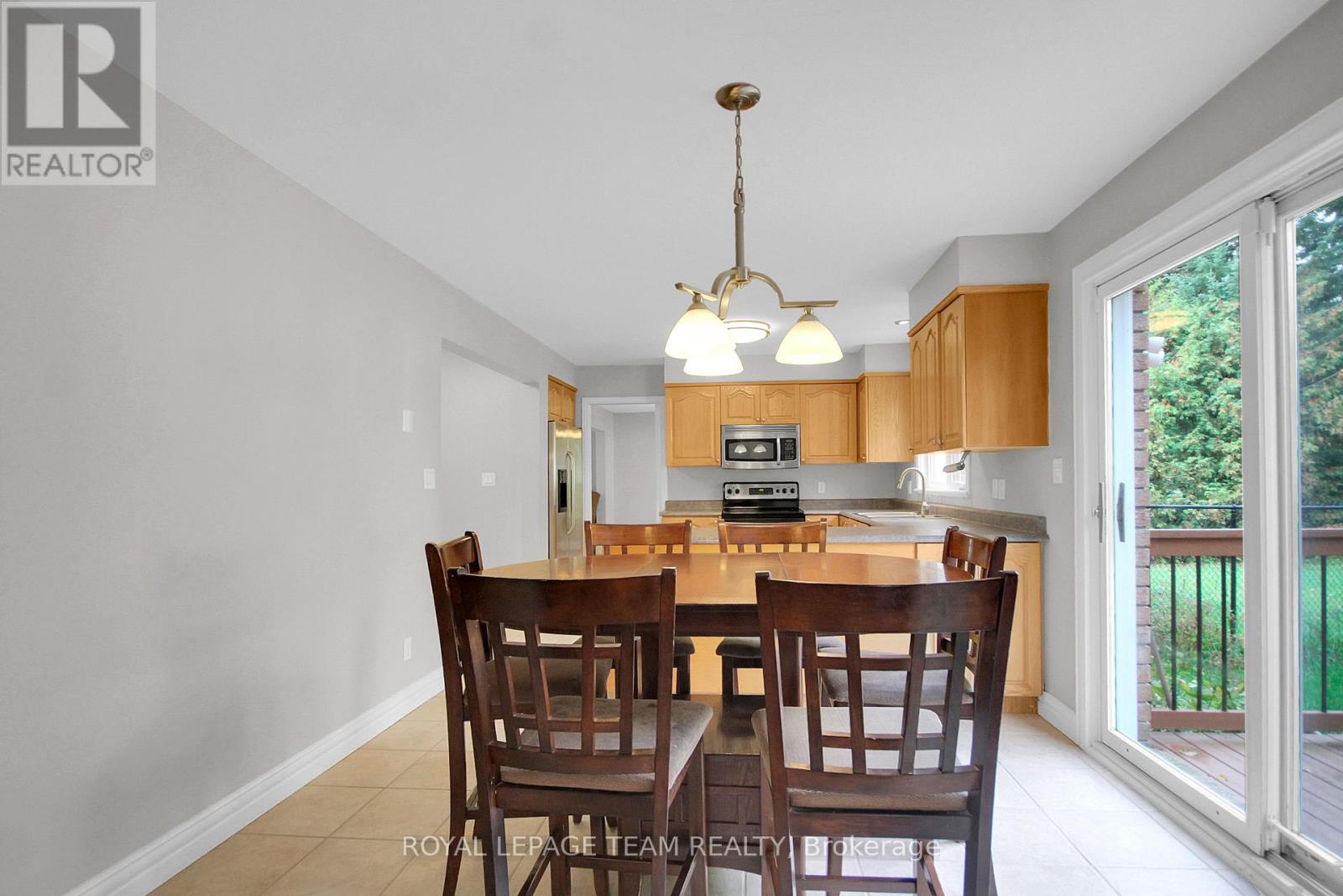 7089 Bush Drive Property Photo 14