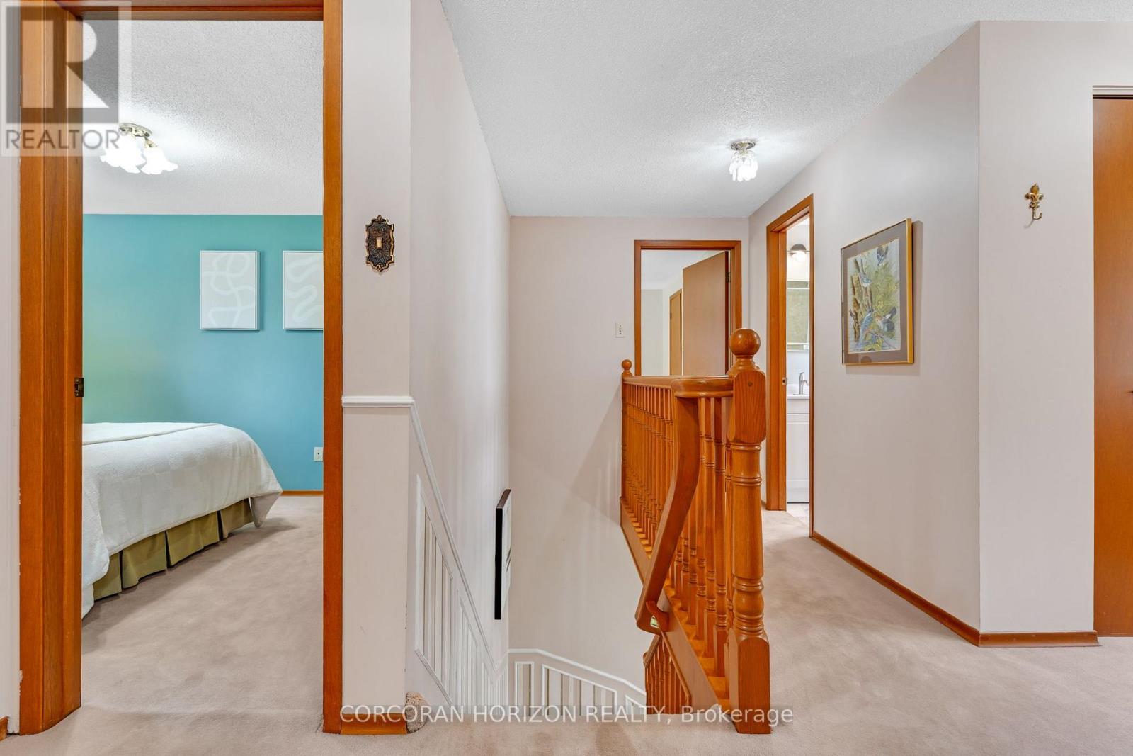 8 Blue Spruce Court Property Photo 20