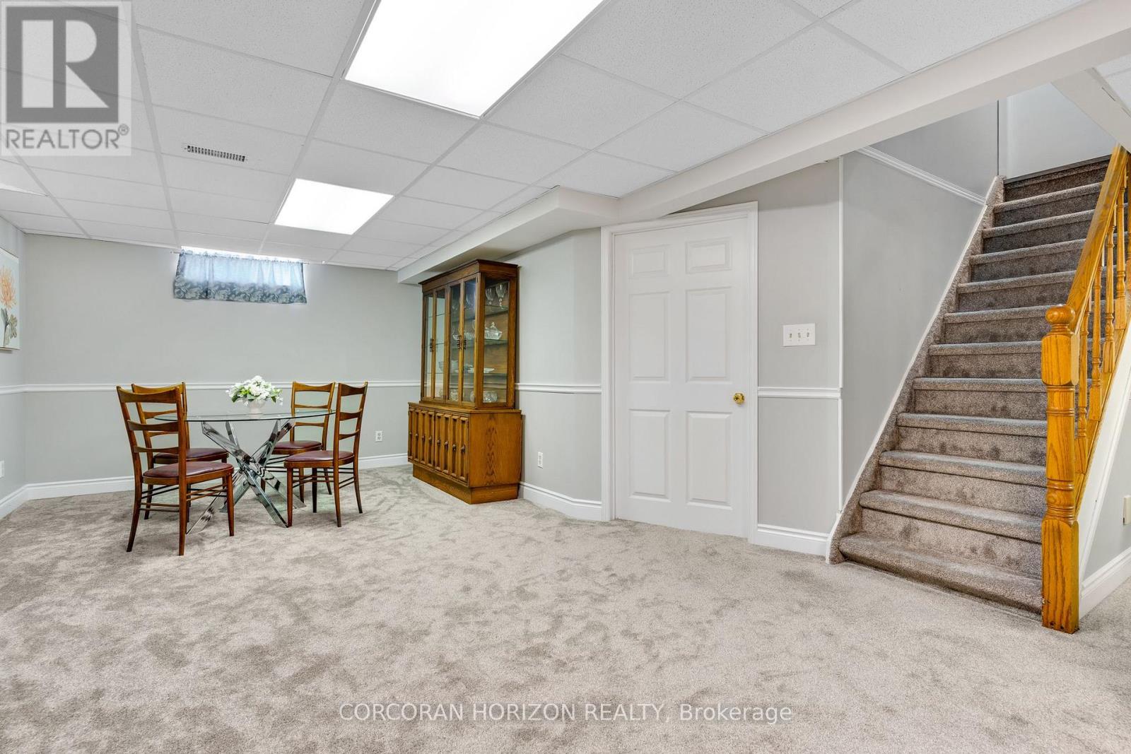 8 Blue Spruce Court Property Photo 29