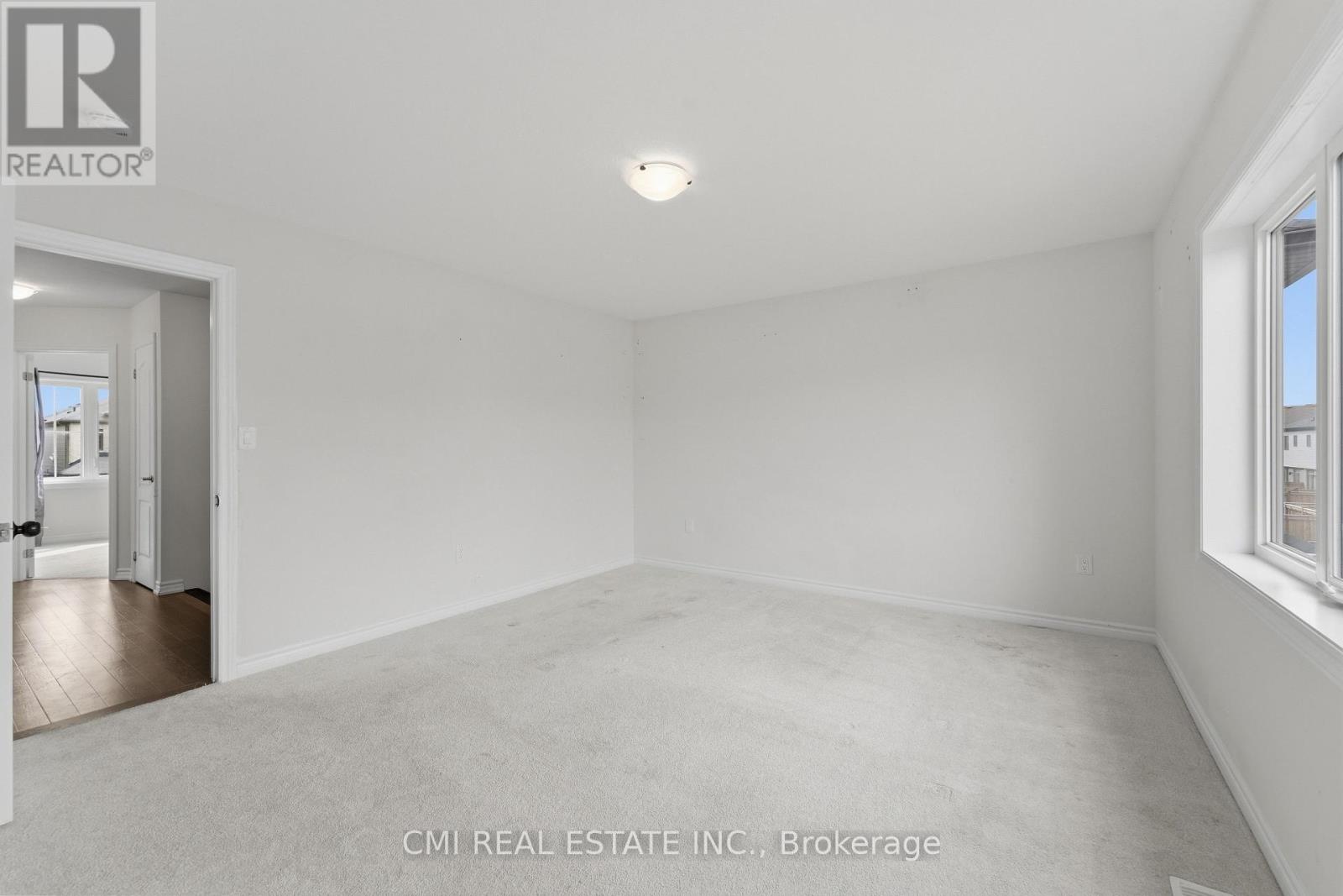 65 Lillian Way Property Photo 27