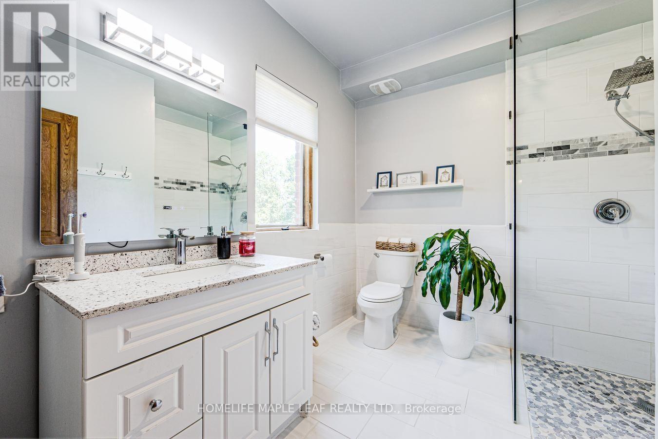 333329 7th Line Property Photo 19