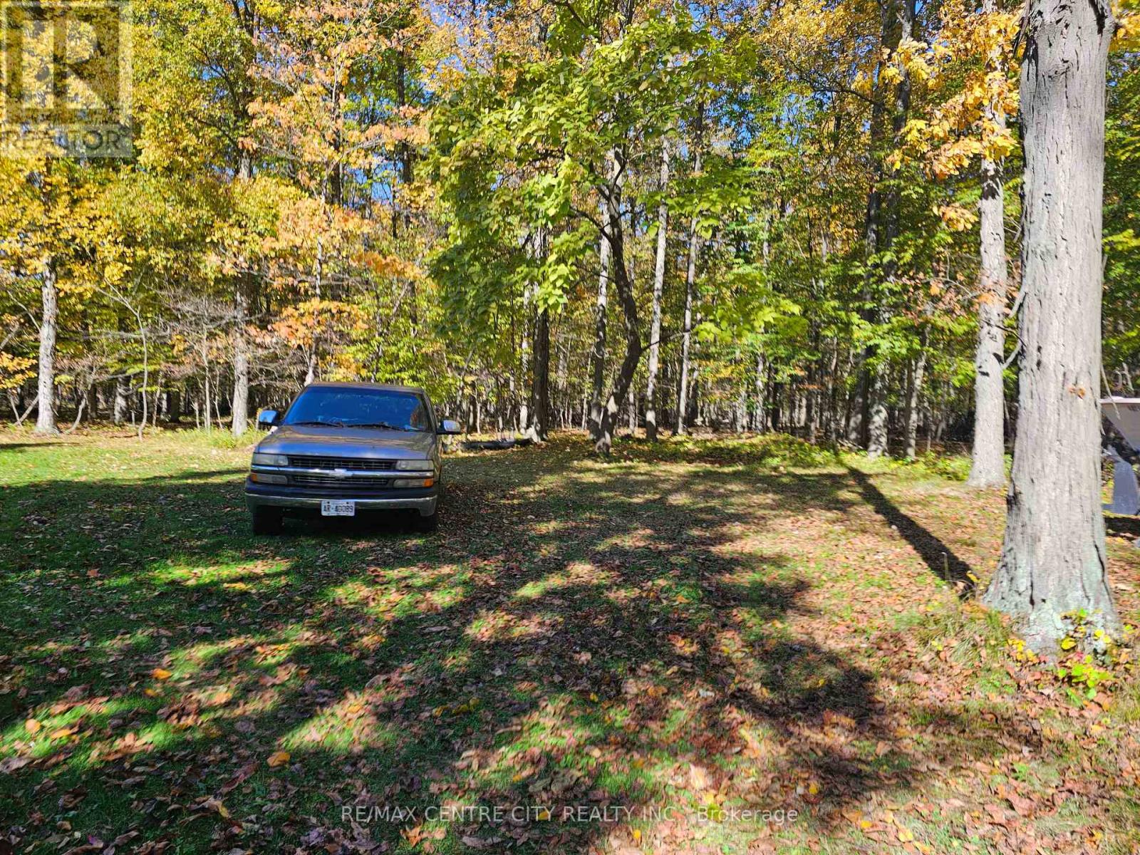 39306 Bush Line Property Photo 5