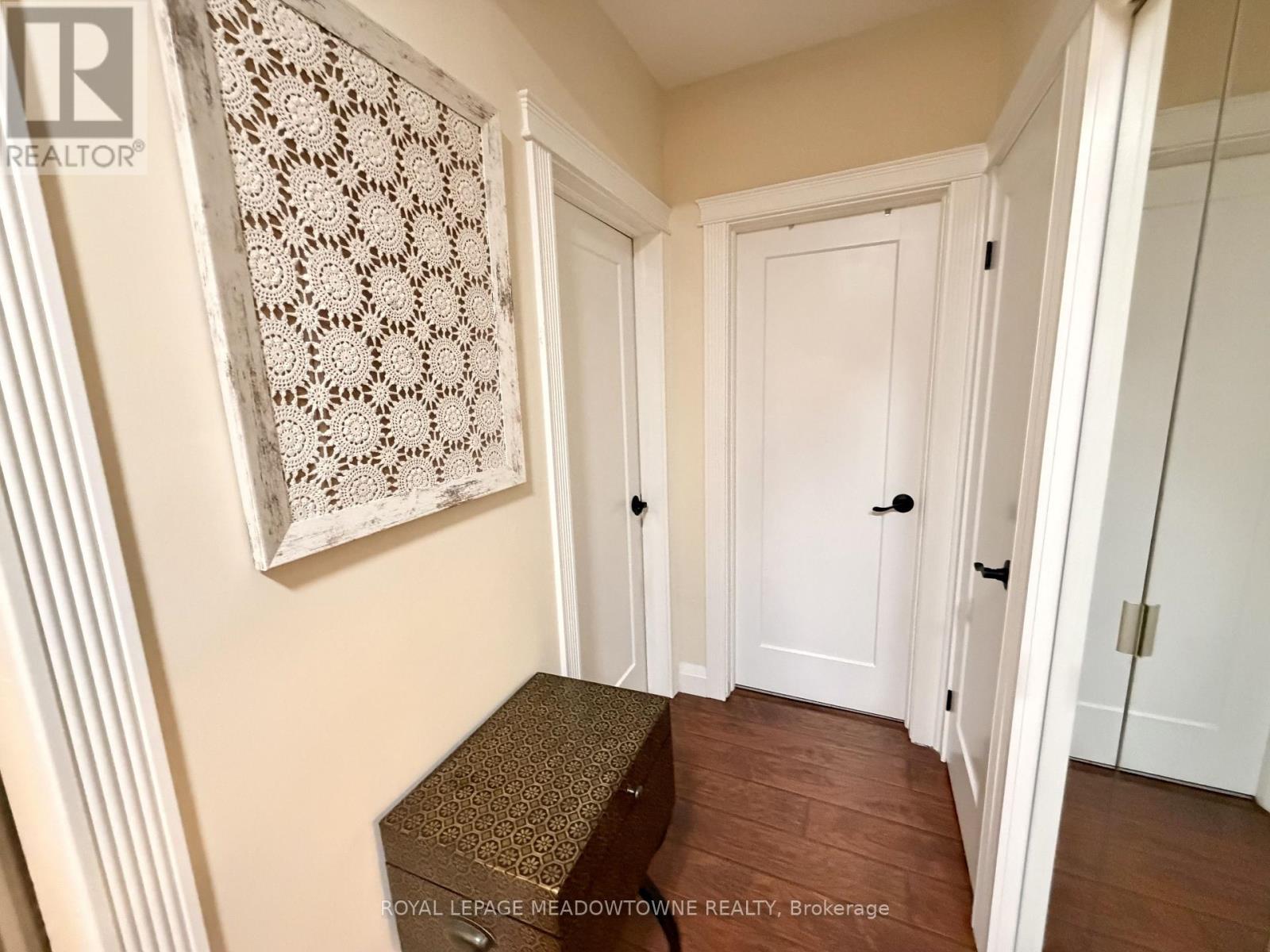 411 - 11 Woodman Drive Property Photo 16