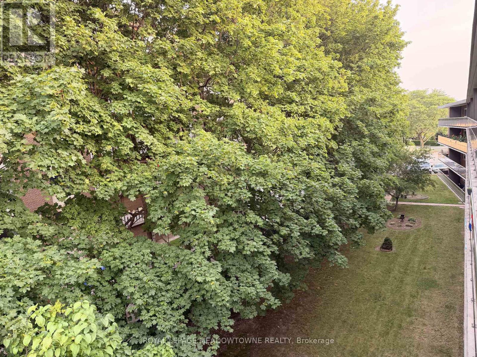 411 - 11 Woodman Drive Property Photo 23
