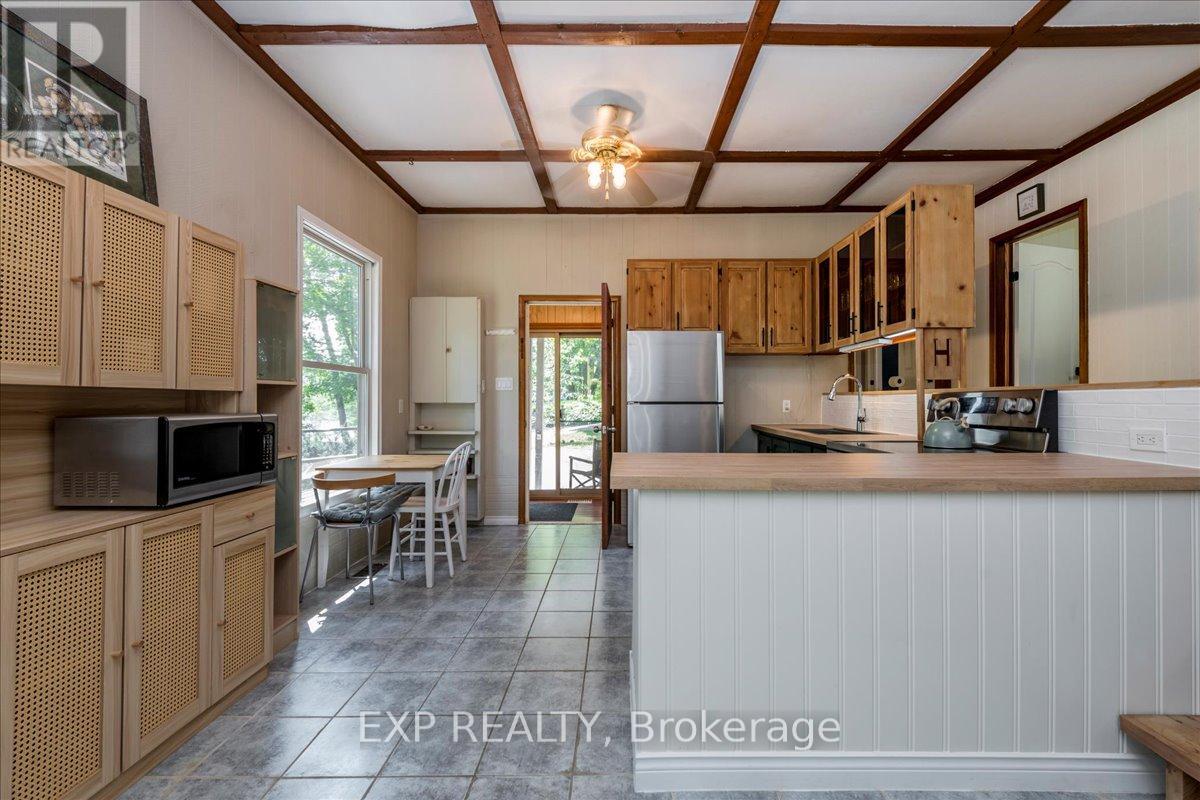 1867 Fraserburg Road Property Photo 12
