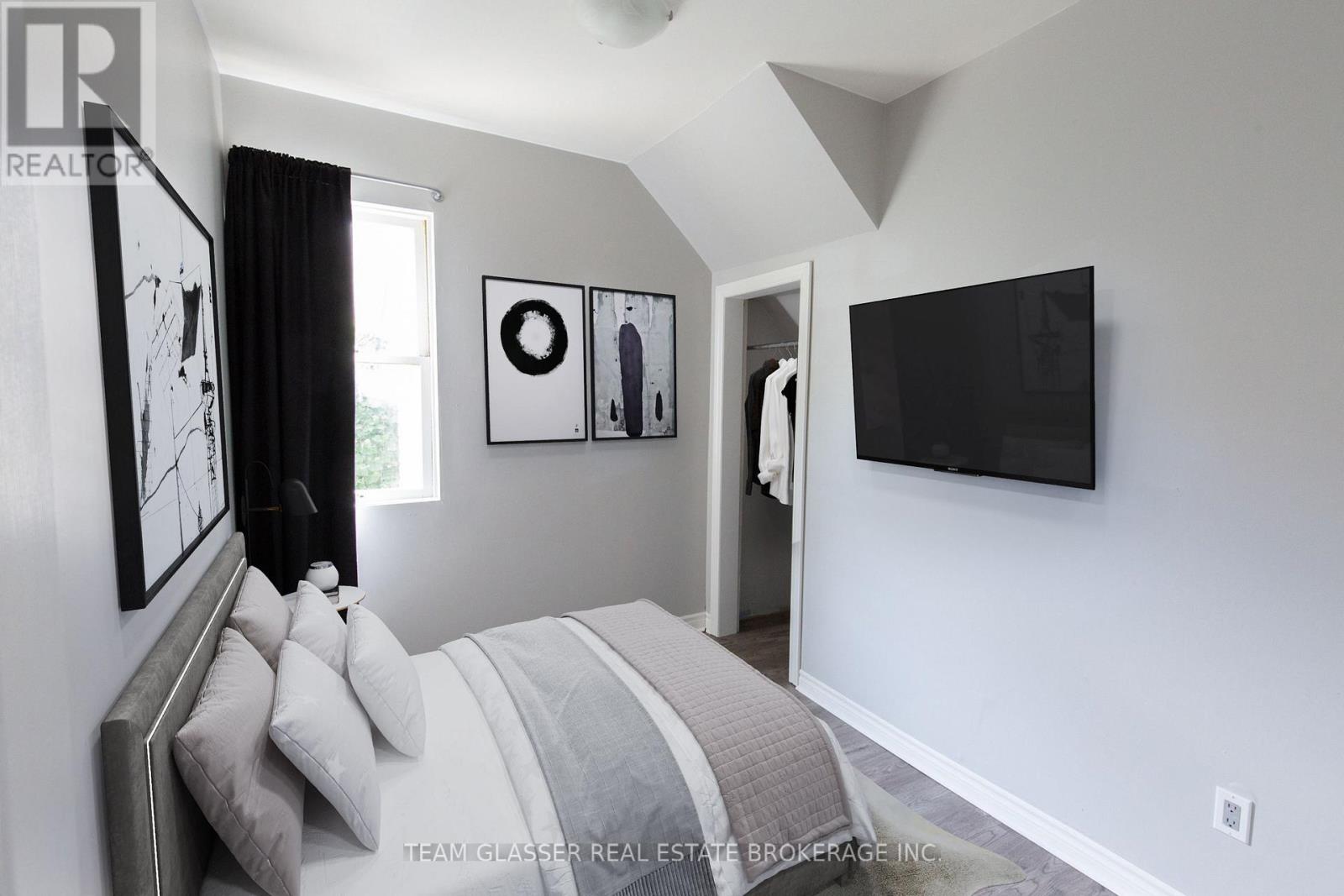 69 Kains Street Property Photo 18