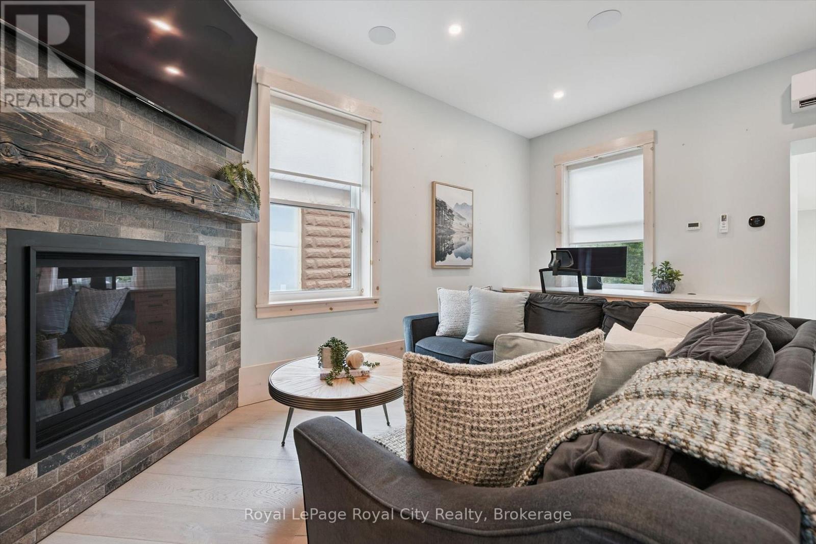 183 Elizabeth Street Property Photo 14