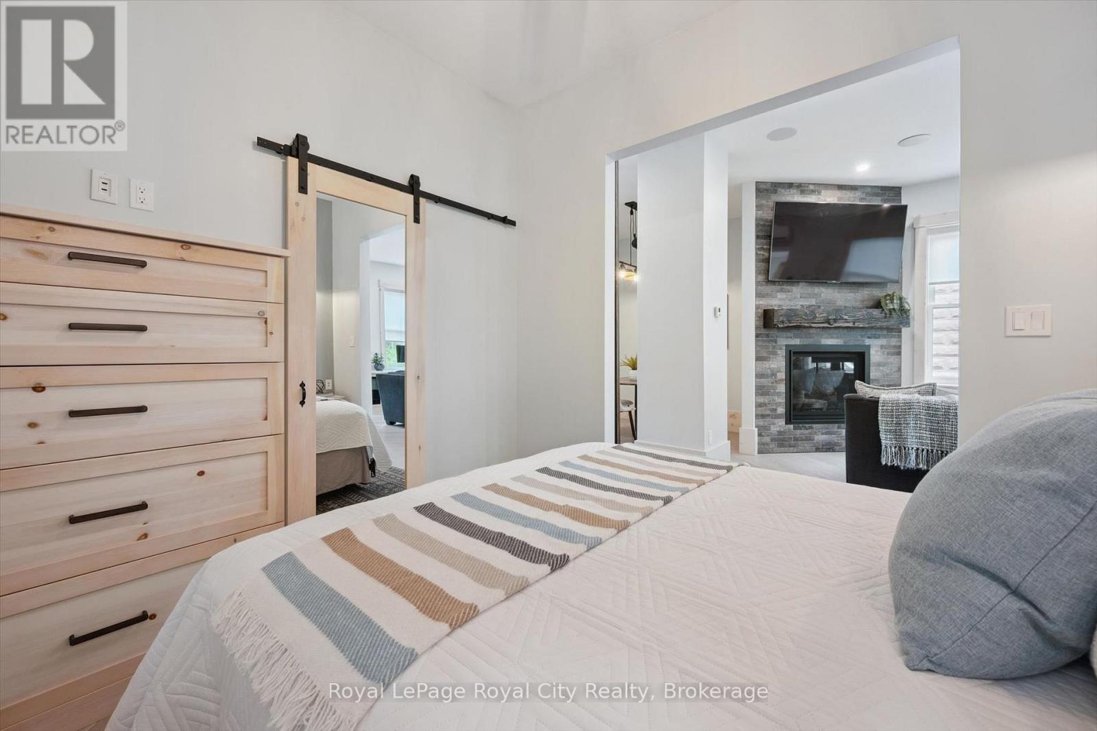 183 Elizabeth Street Property Photo 18