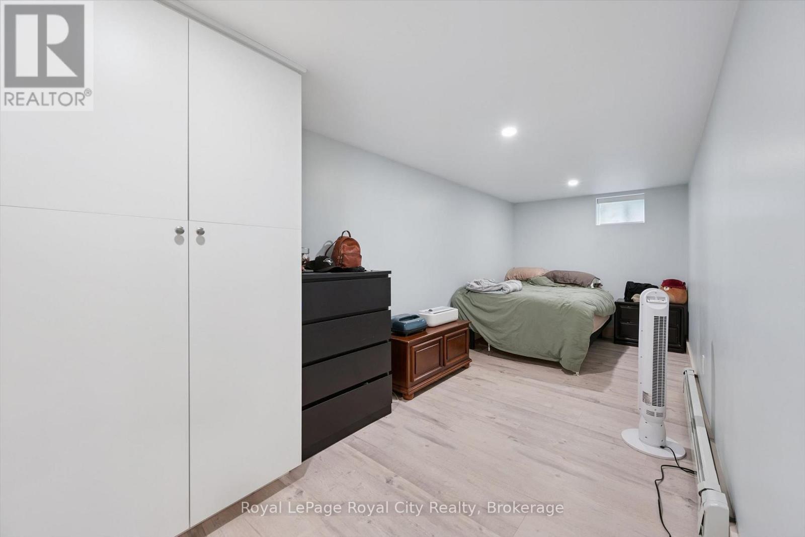 183 Elizabeth Street Property Photo 39
