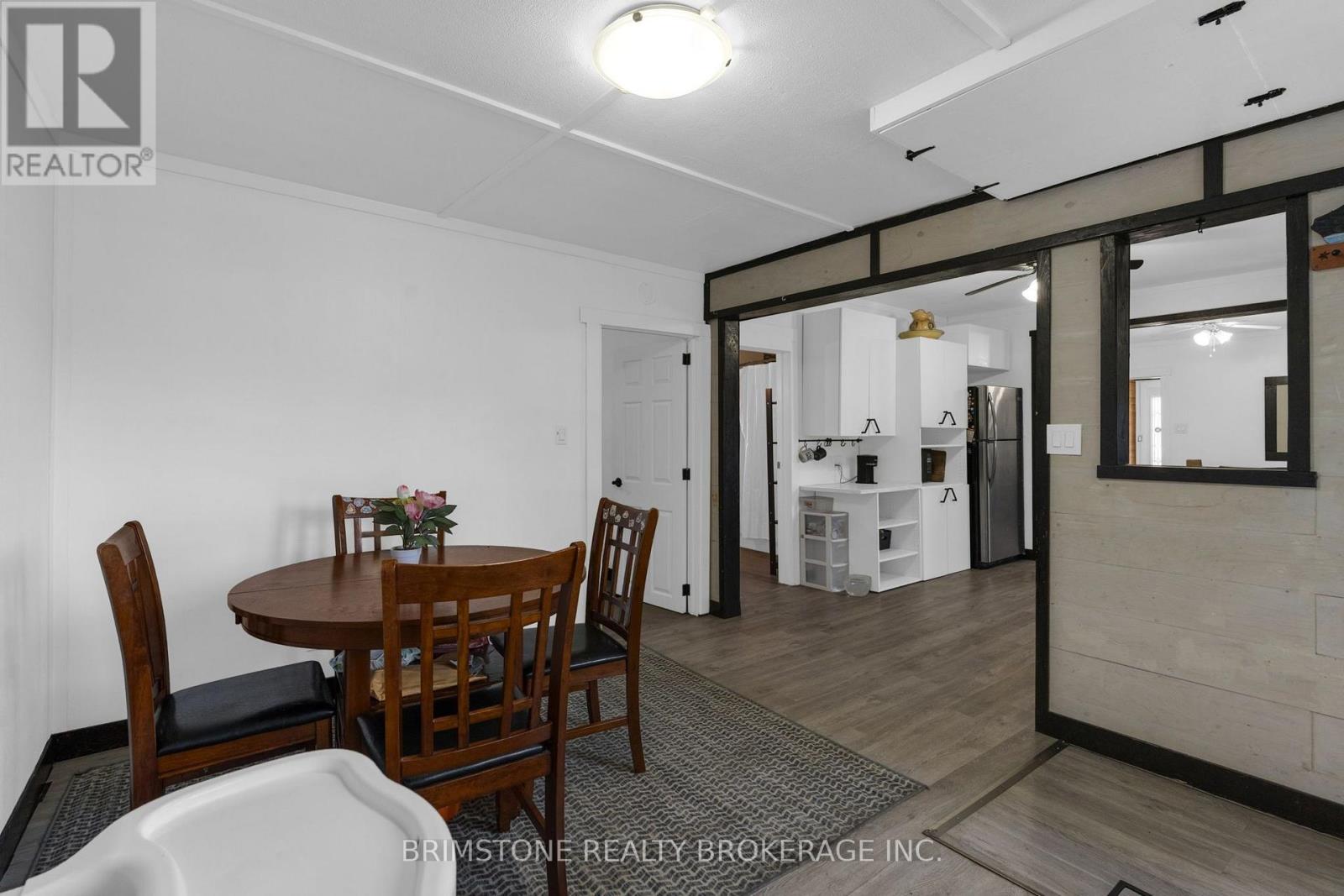 329 High Street Property Photo 15