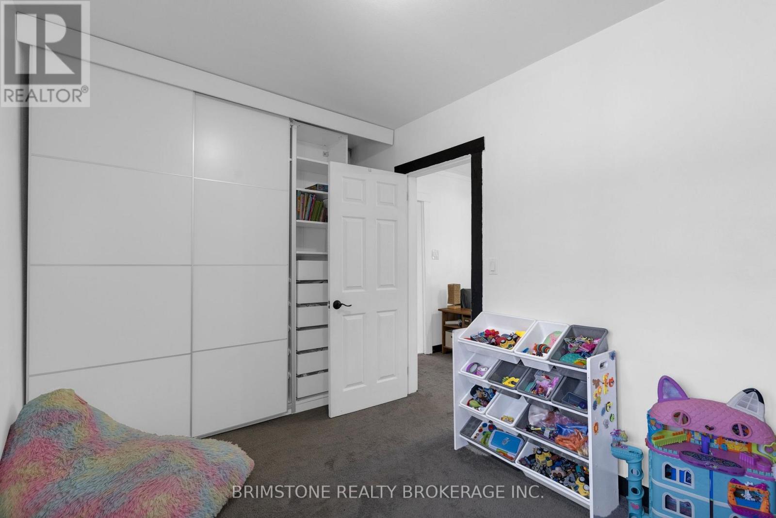 329 High Street Property Photo 18