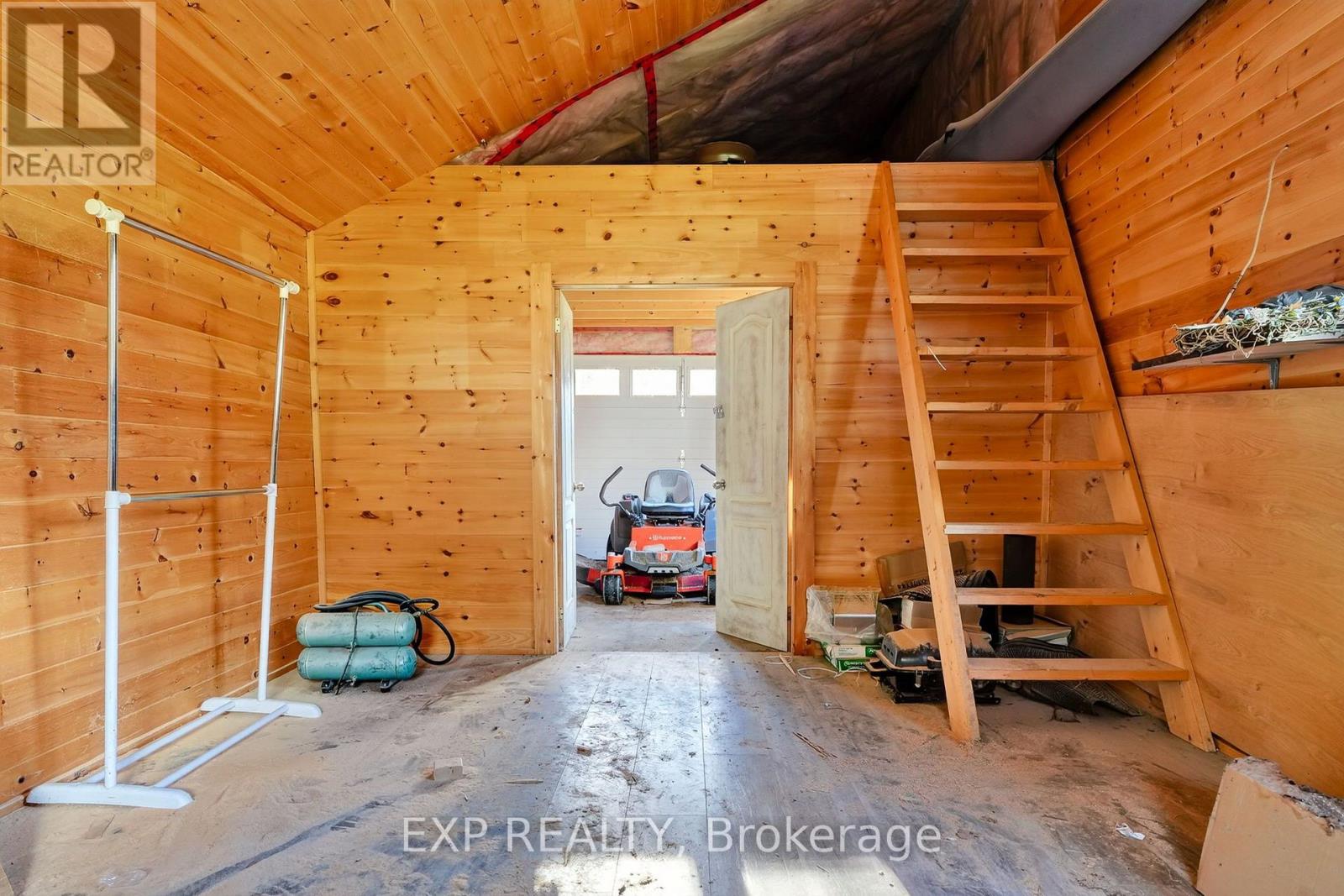 194 South Road Property Photo 13