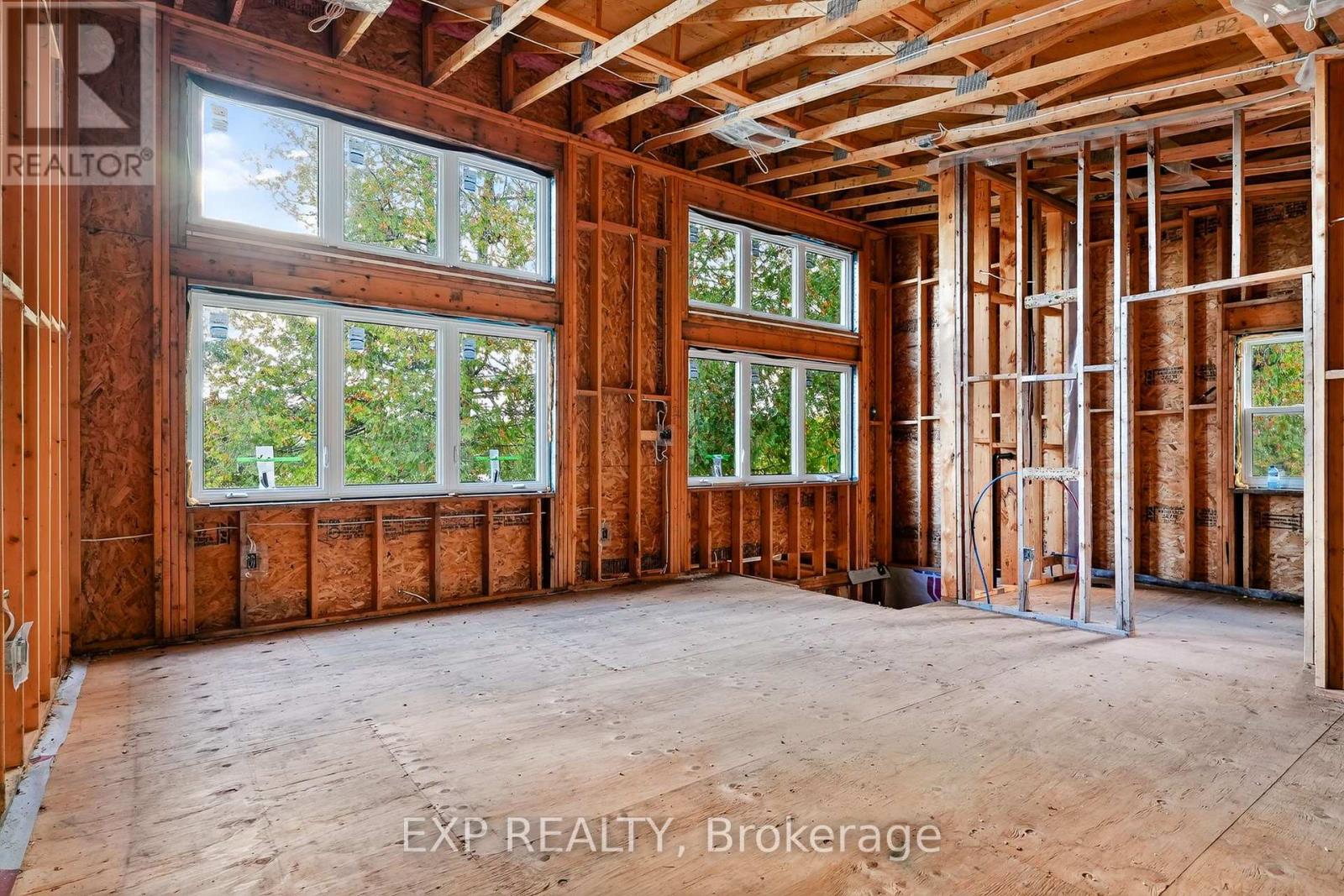 194 South Road Property Photo 34