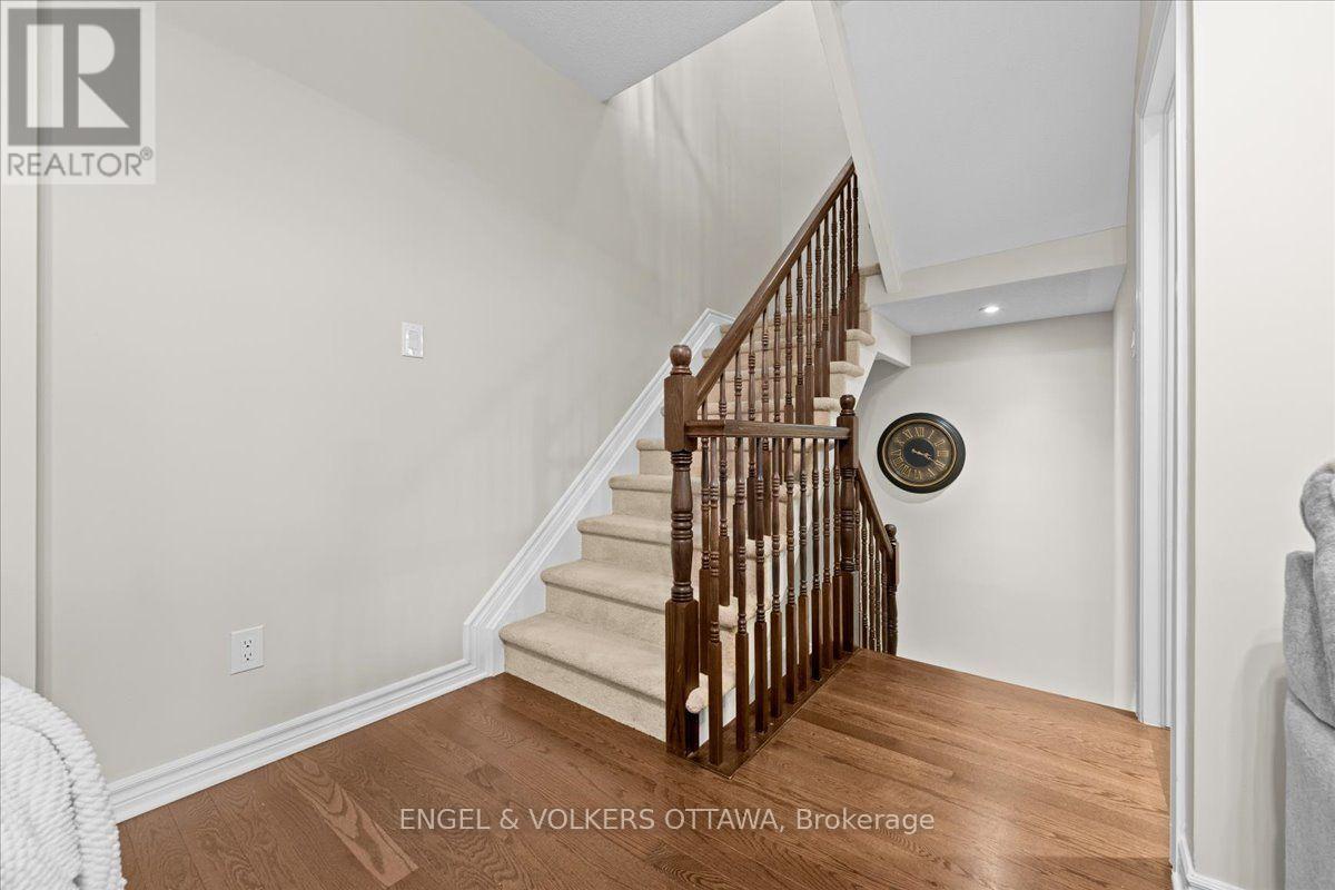 75 Blueheart Bay Property Photo 10