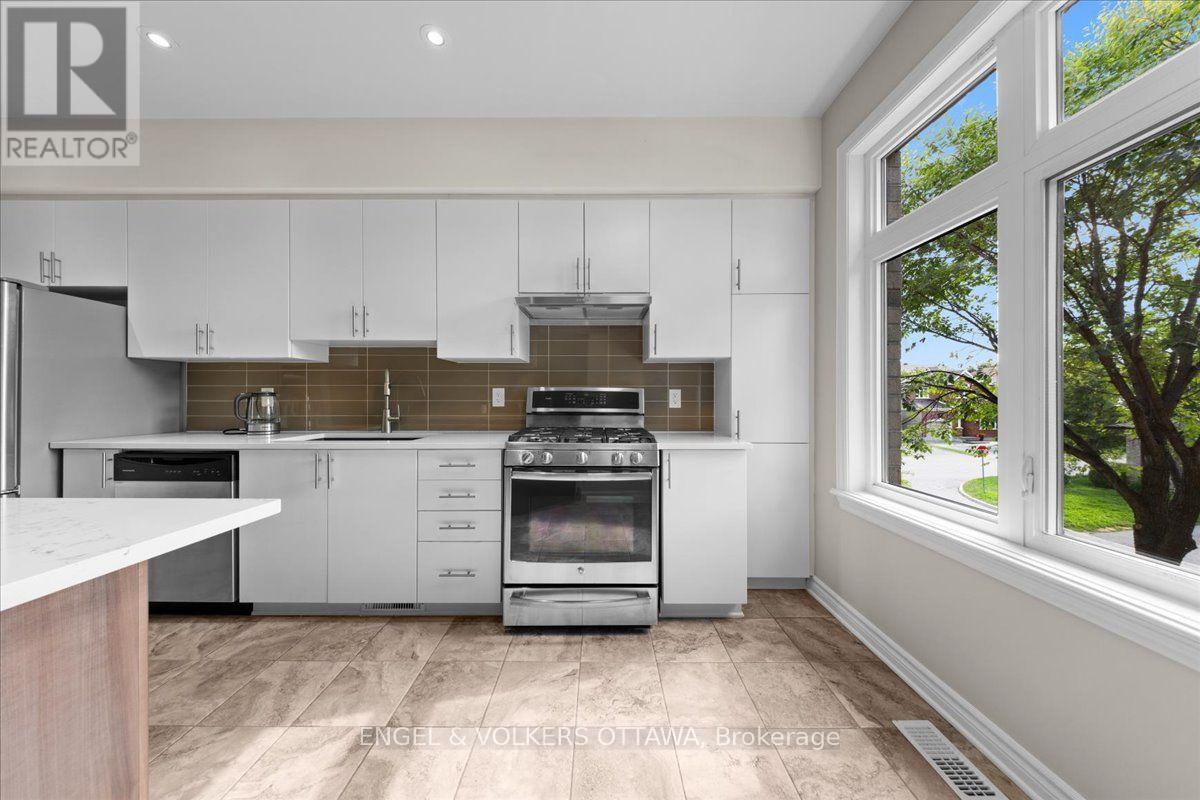 75 Blueheart Bay Property Photo 21