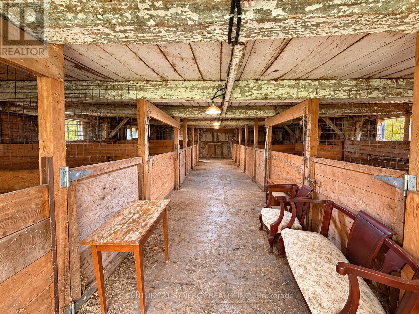 192 Parish Road Property Photo 44