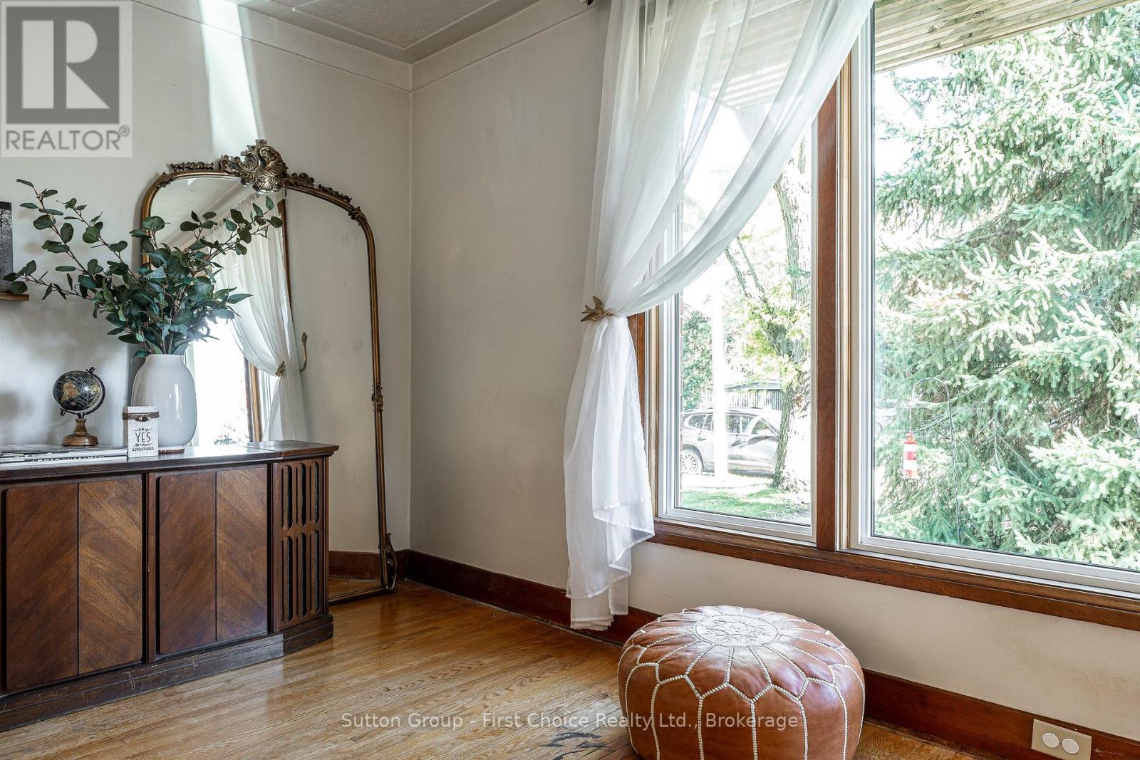 226 Birmingham Street Property Photo 4
