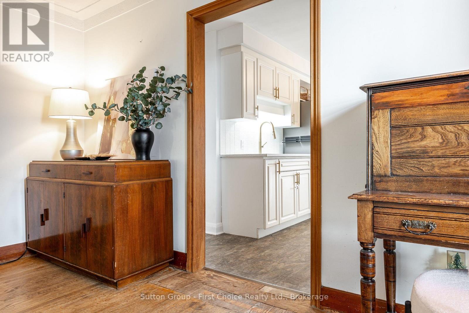 226 Birmingham Street Property Photo 12