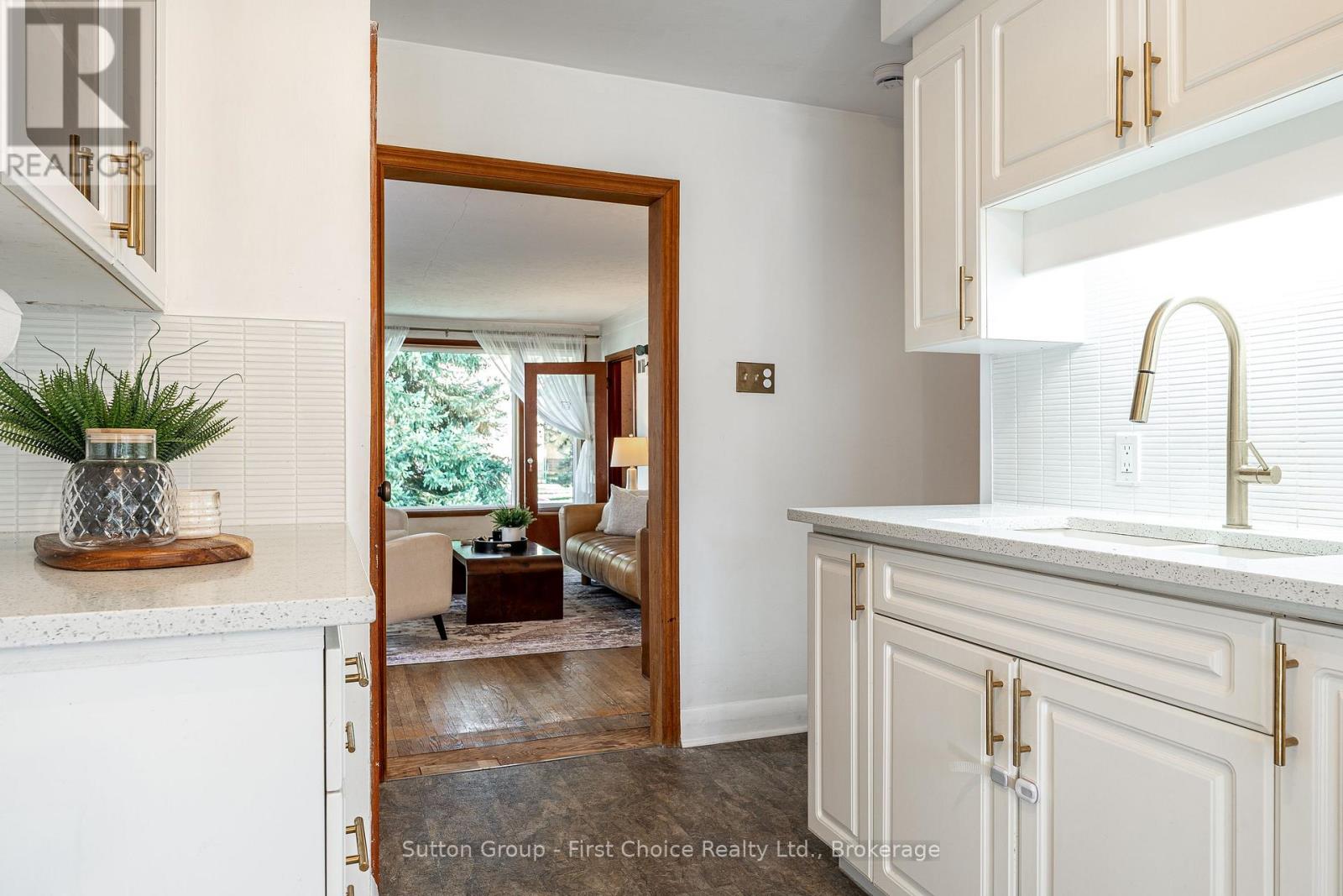 226 Birmingham Street Property Photo 16