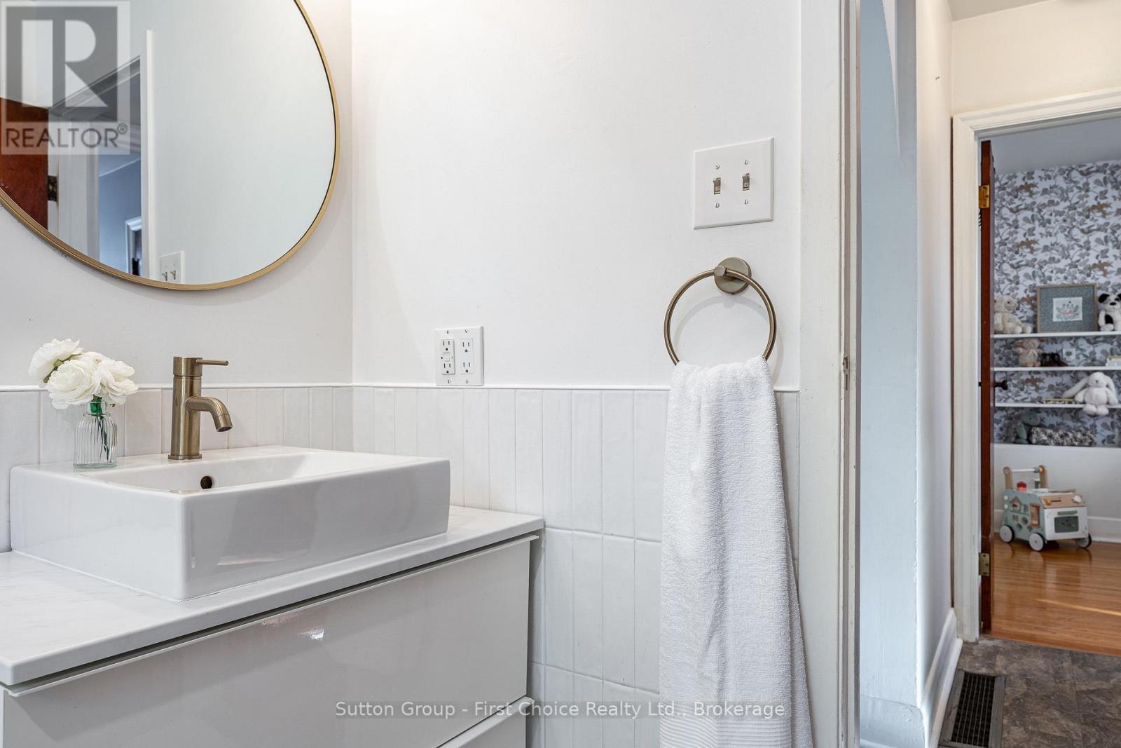 226 Birmingham Street Property Photo 23