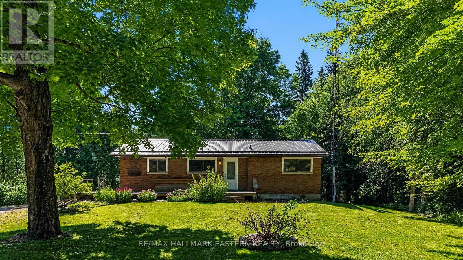 3743 Dummer Asphodel Road Property Photo 2