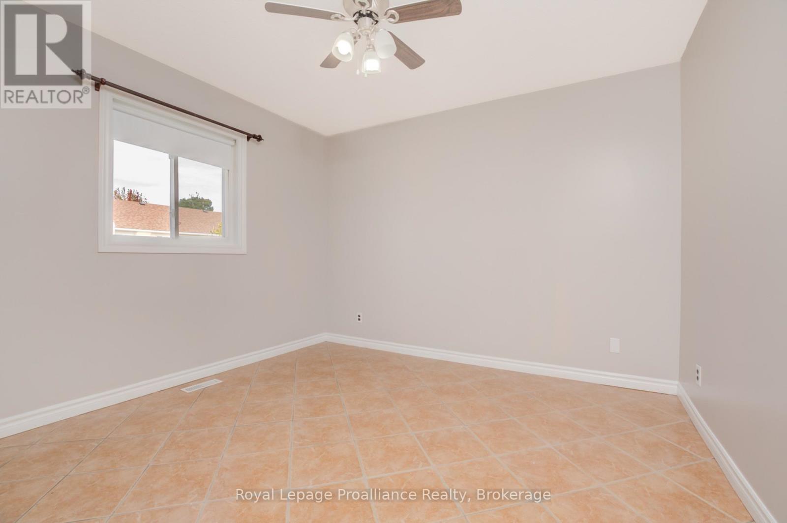120 Raglan Street Property Photo 17