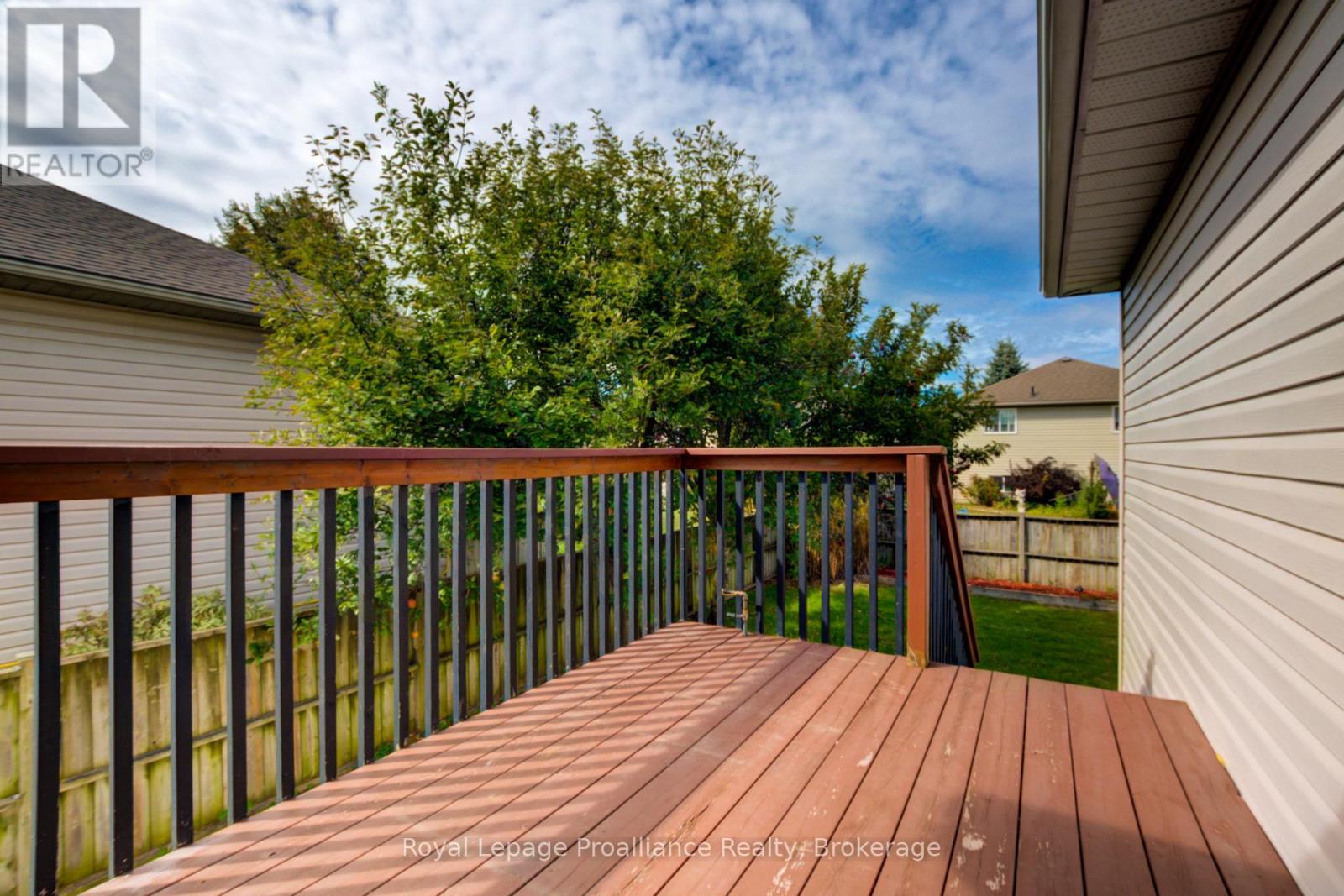120 Raglan Street Property Photo 33