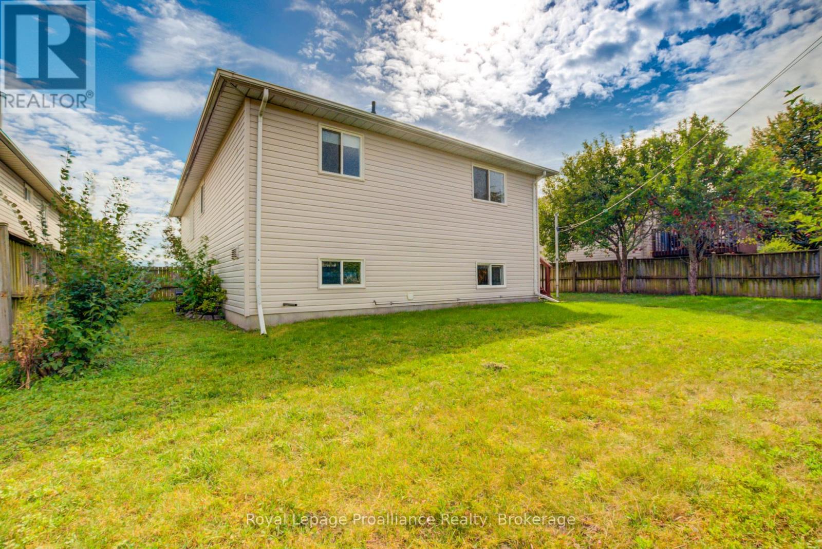 120 Raglan Street Property Photo 36