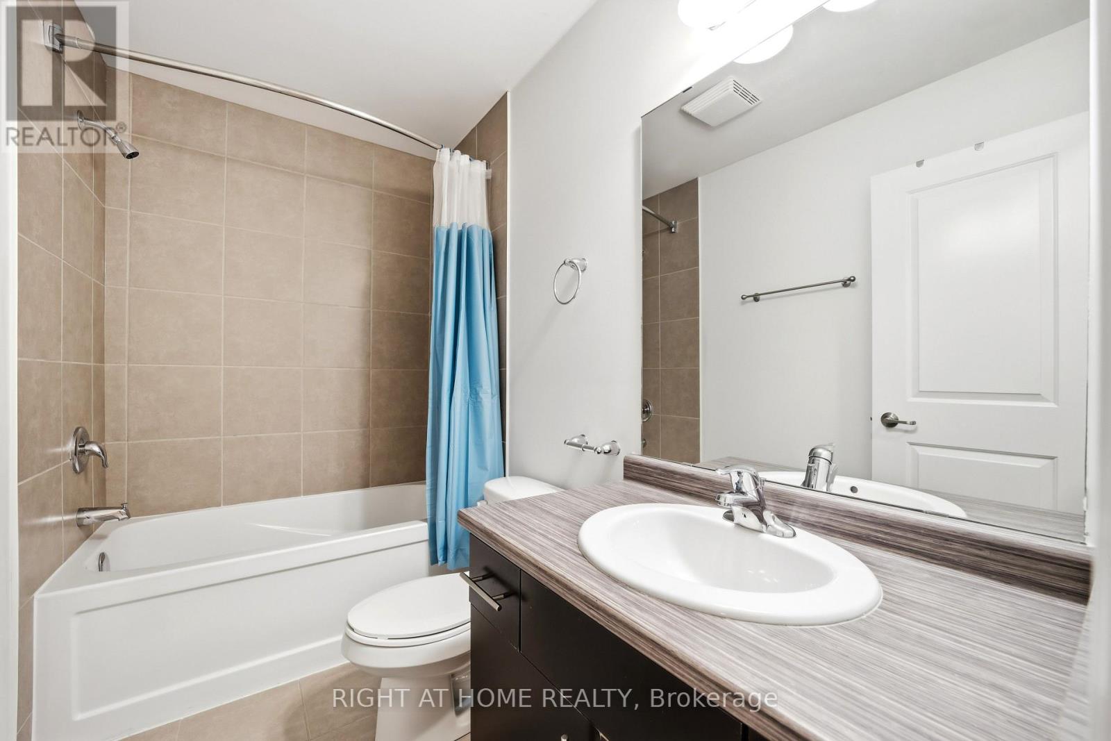 32 Rolling Lane Property Photo 26
