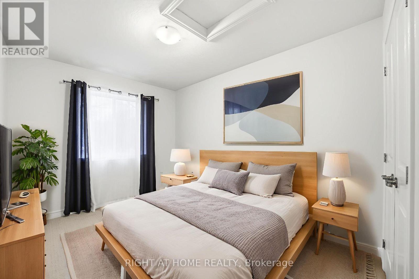 32 Rolling Lane Property Photo 28