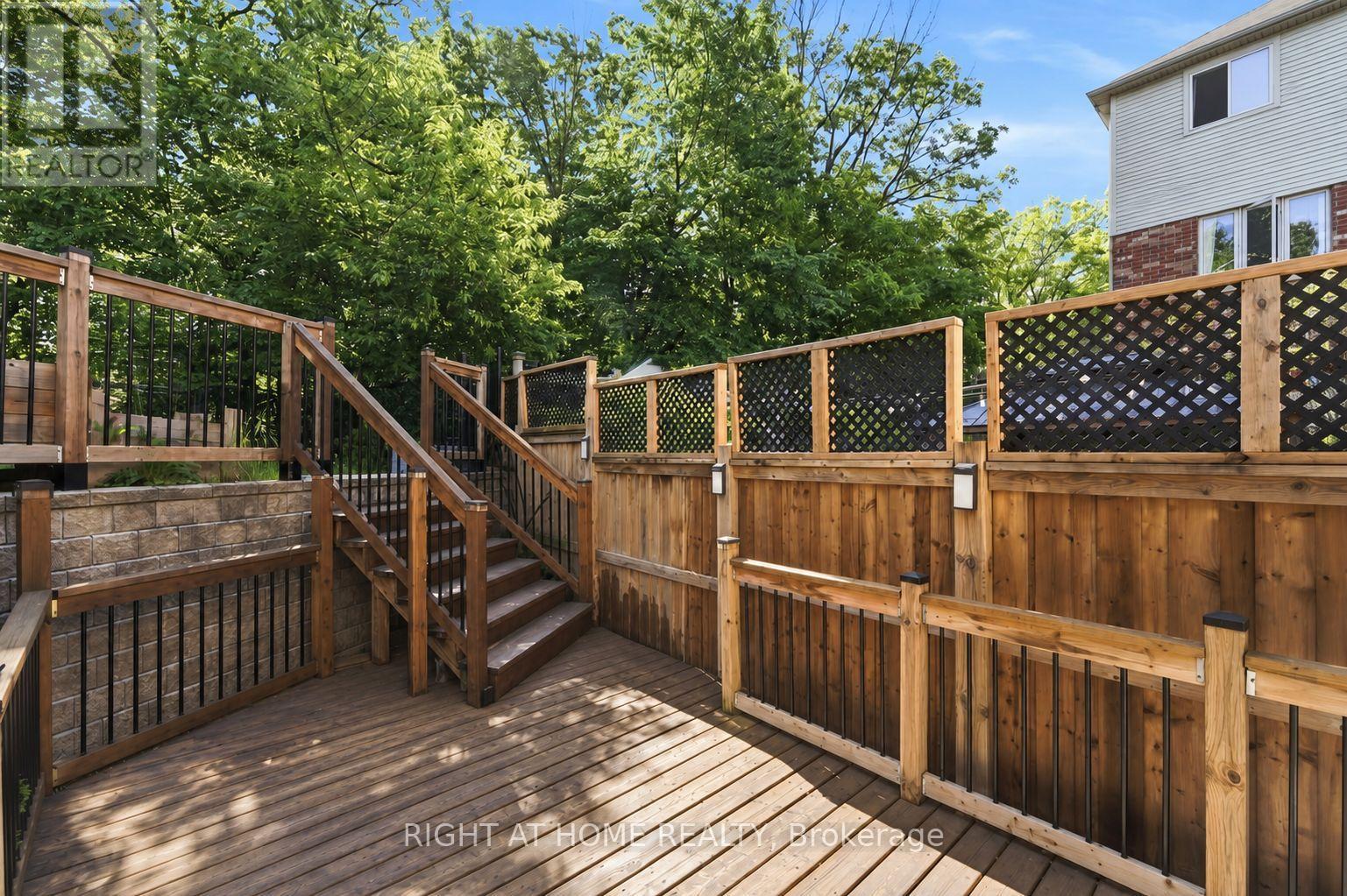 32 Rolling Lane Property Photo 40
