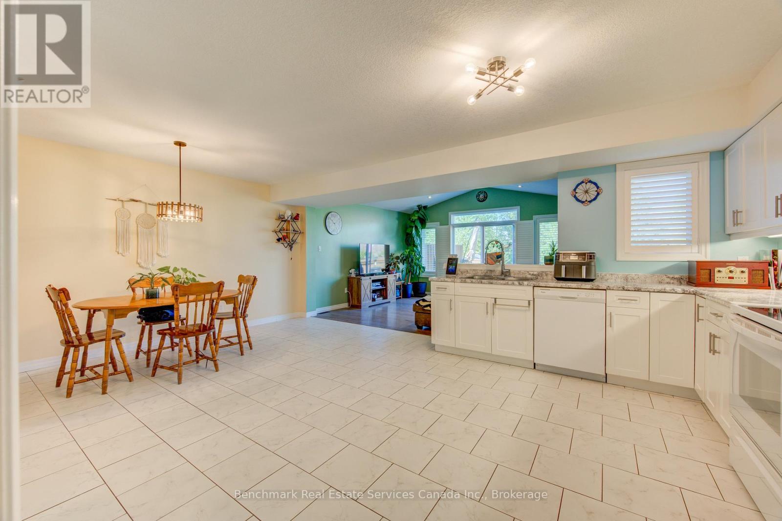 39 Leesboro Trail Property Photo 7
