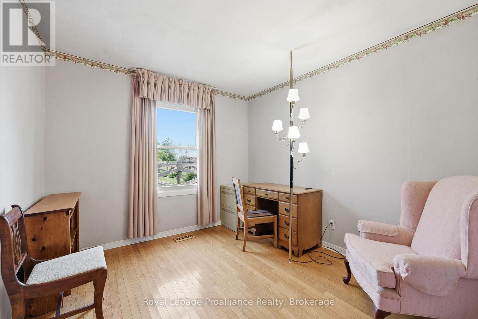 478 Monk Street Property Photo 18