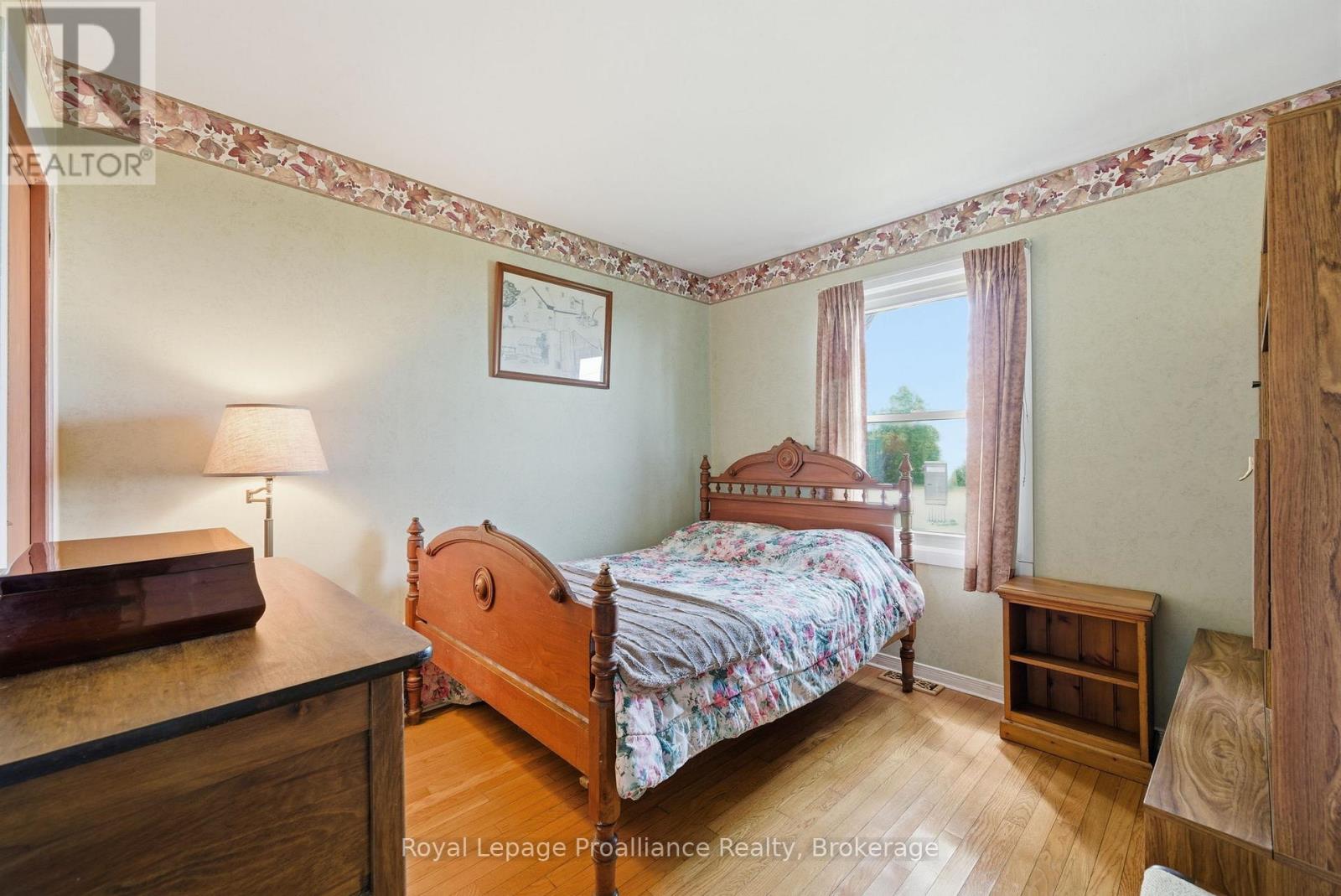 478 Monk Street Property Photo 22