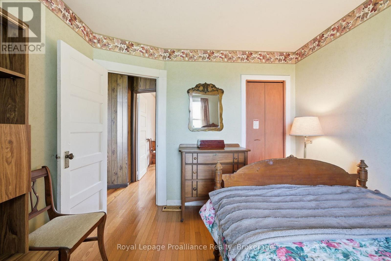 478 Monk Street Property Photo 23