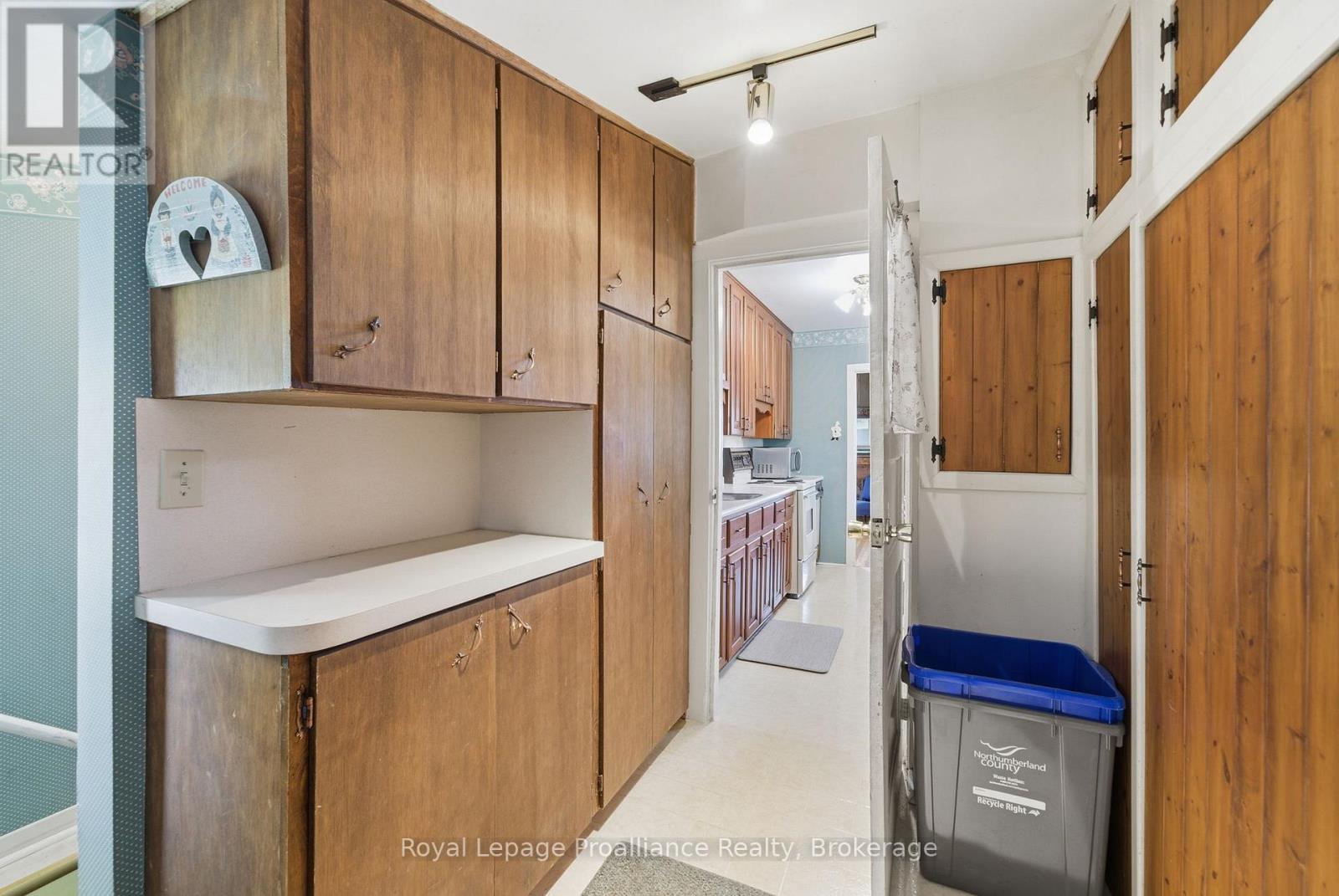 478 Monk Street Property Photo 28
