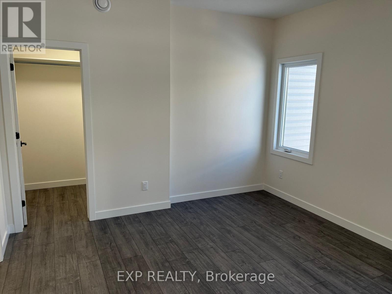 237 Cypress Street Property Photo 2