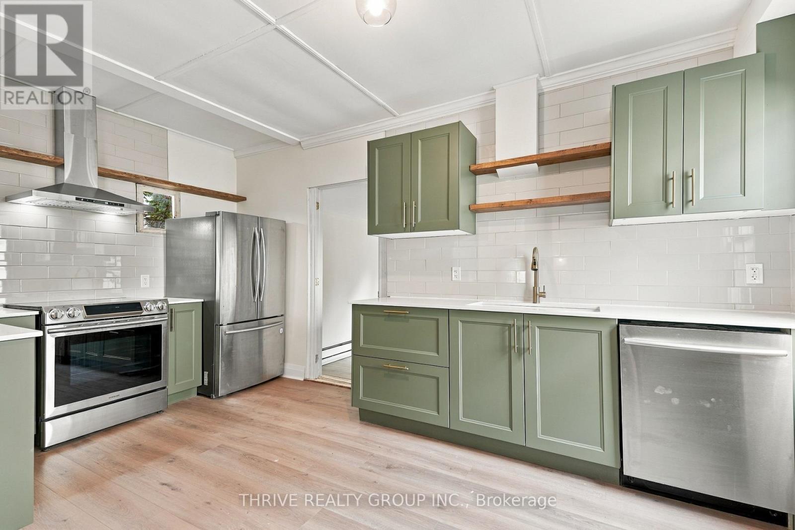 966 Colborne Street Property Photo 15