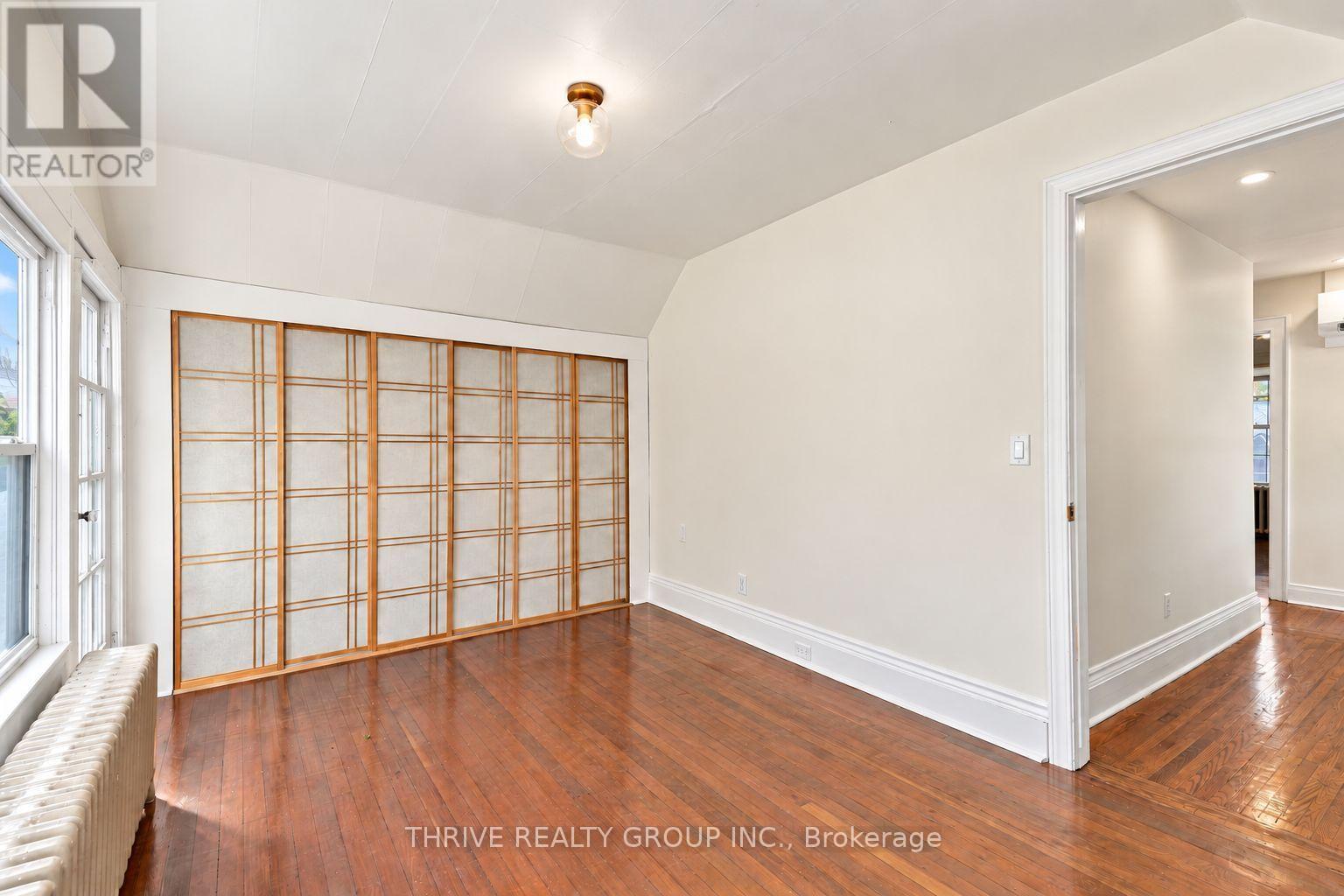 966 Colborne Street Property Photo 25