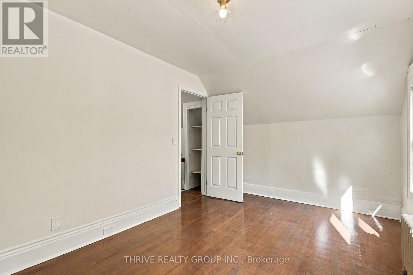 966 Colborne Street Property Photo 26