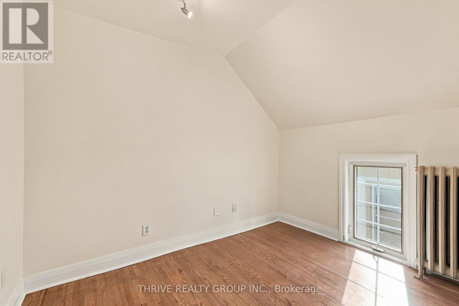 966 Colborne Street Property Photo 29