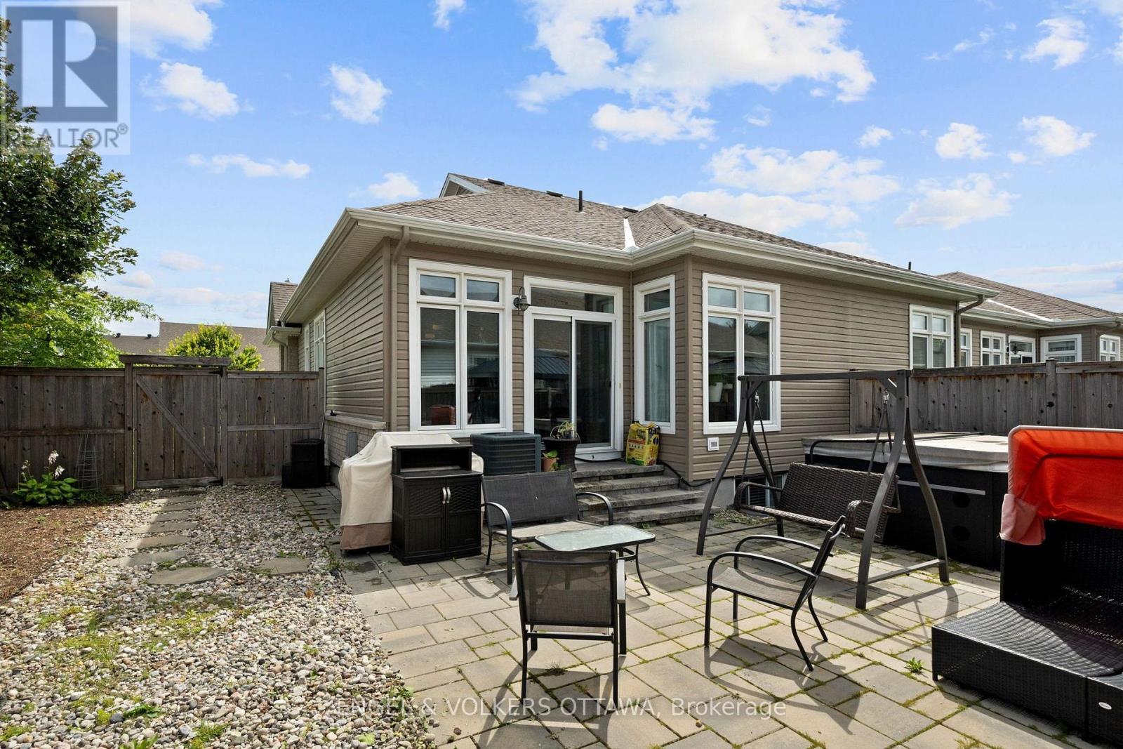 538 Silverbell Crescent Property Photo 27