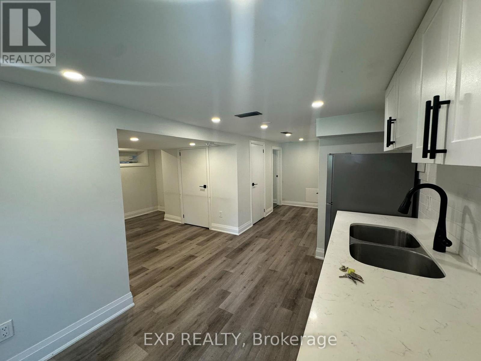 58 Arthur Avenue N Property Photo 33