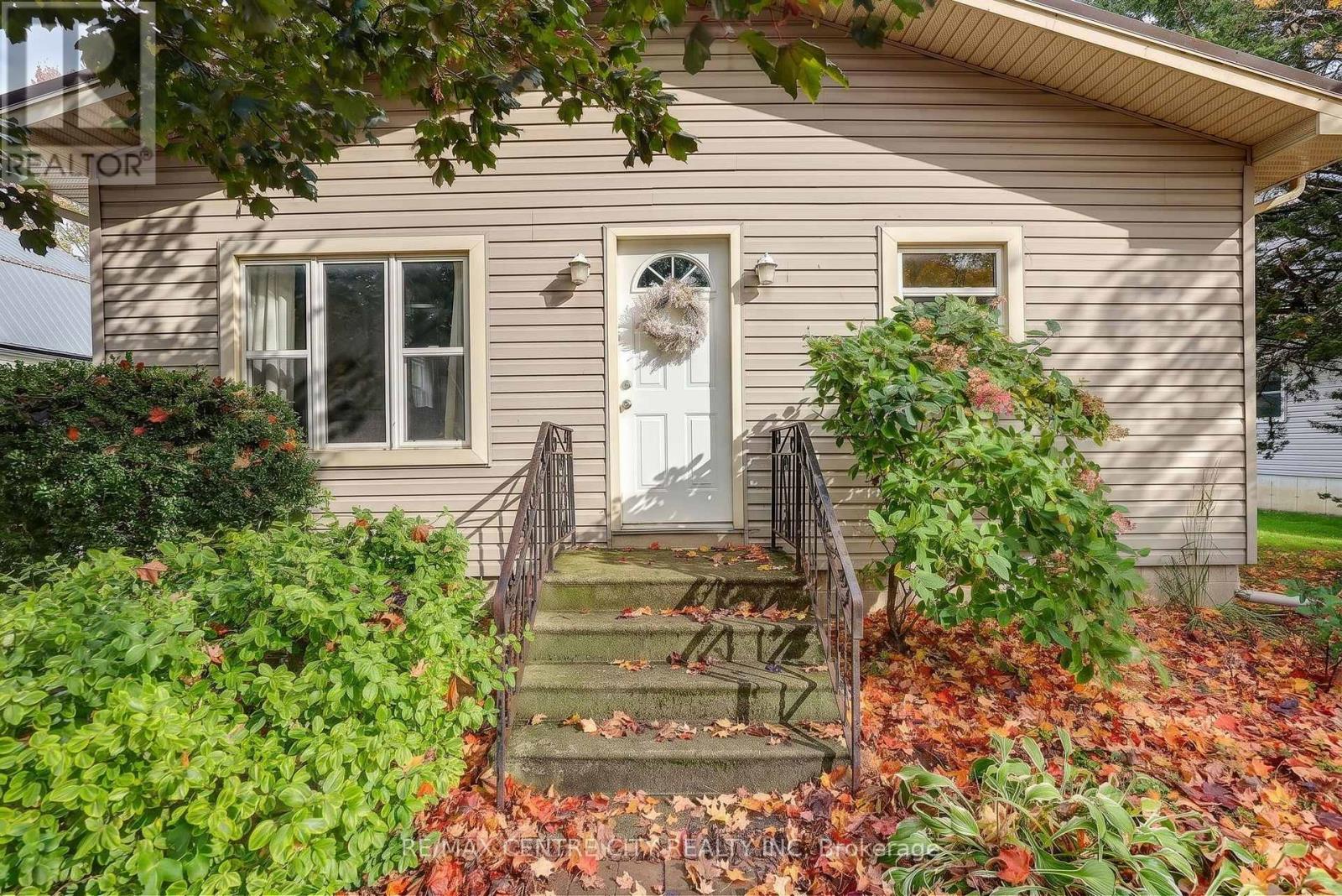 163547 Brownsville Road Property Photo 2